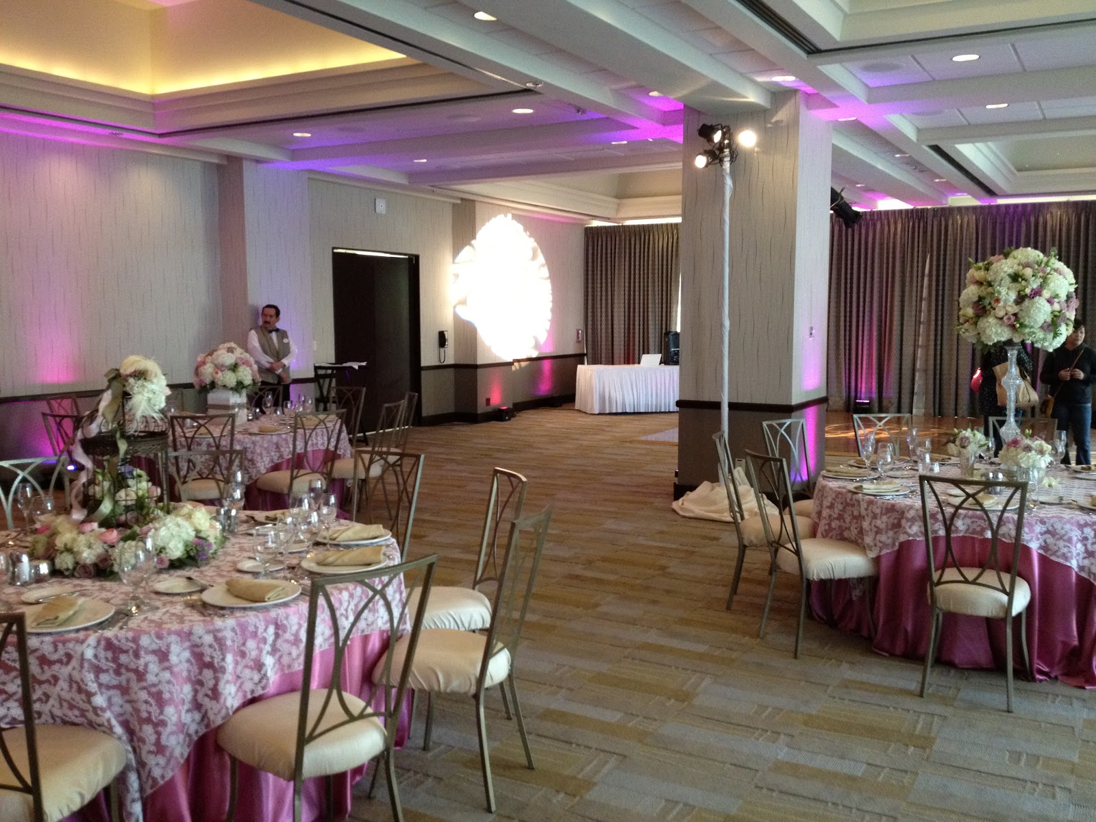 Wide view of Mark Twain Room decorated for a wedding